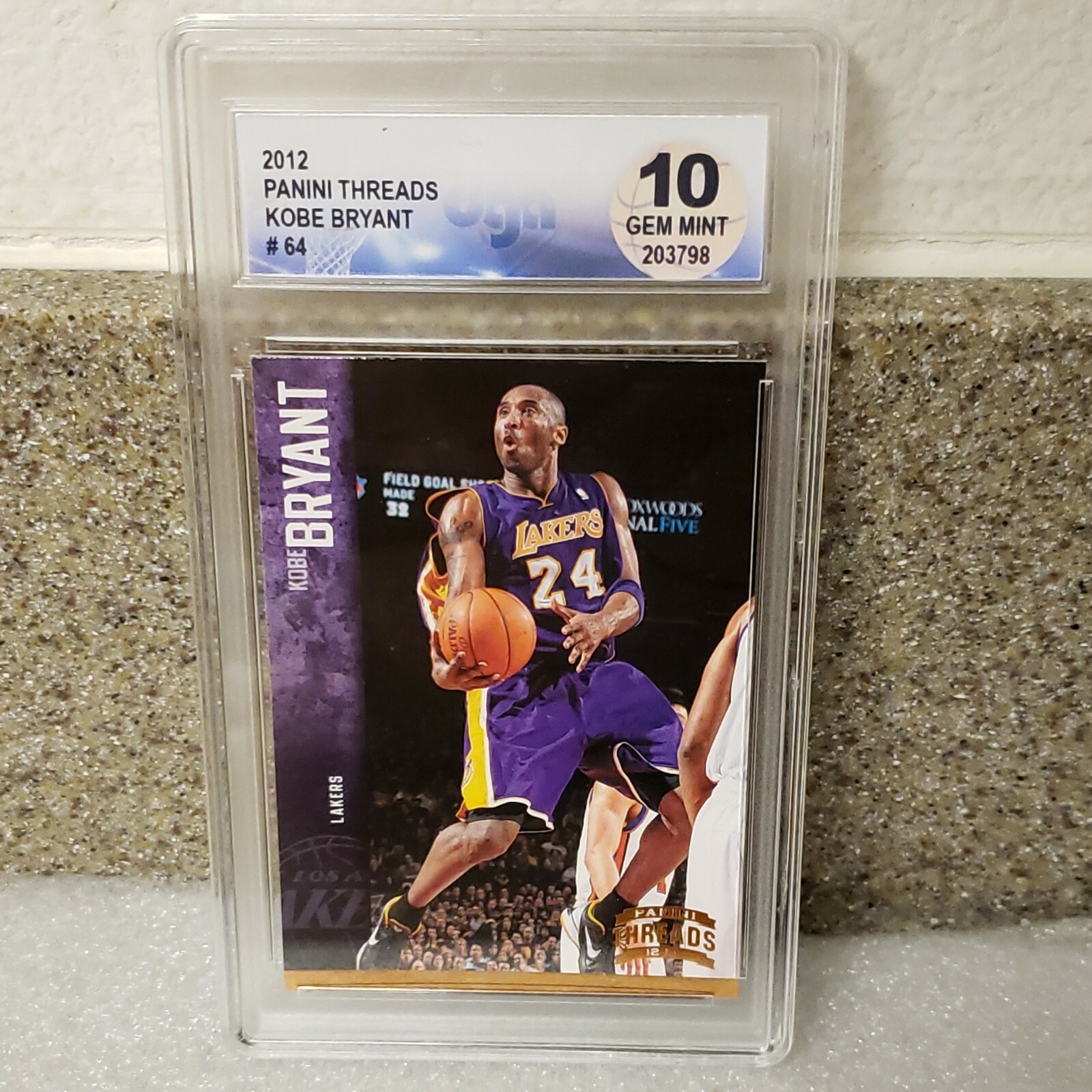 🤑KOBE BRYANT🤑2012 PANINI🤑💥THREADS💎GEM💎MINT 1O MINT CASE