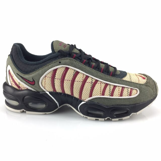olive nike tailwind