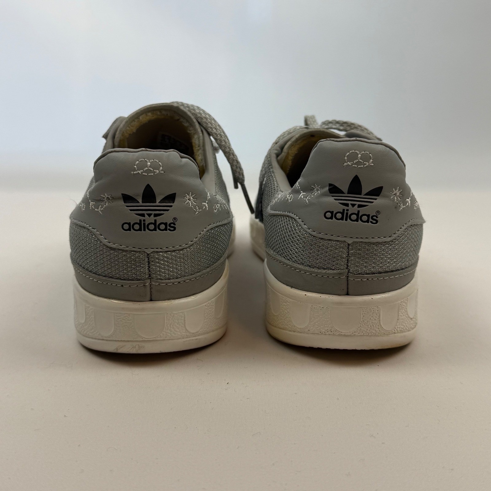 Adidas Munchen Prost Oktoberfest Grey Navy Red Sneakers Men Size 10 BY9805 thumbnail 6