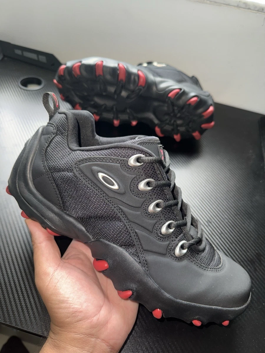 Preços baixos em Sapatos masculinos Oakley | eBay