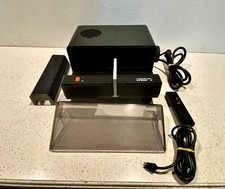 Voigtlander VP 200 A Slide Projector with Remote, Power Cord. Tested Working
