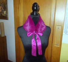 Women's Dark Fuschia Cejon Rabbit Fur Collar Scarf With Ties 21 1/2"