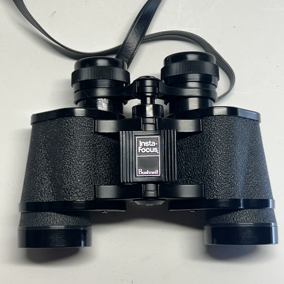 Bushnell Ensign Binoculars 7x35 Wide Angle 500ft At 1,000yds Fully Coated Optics - Image 3 of 4