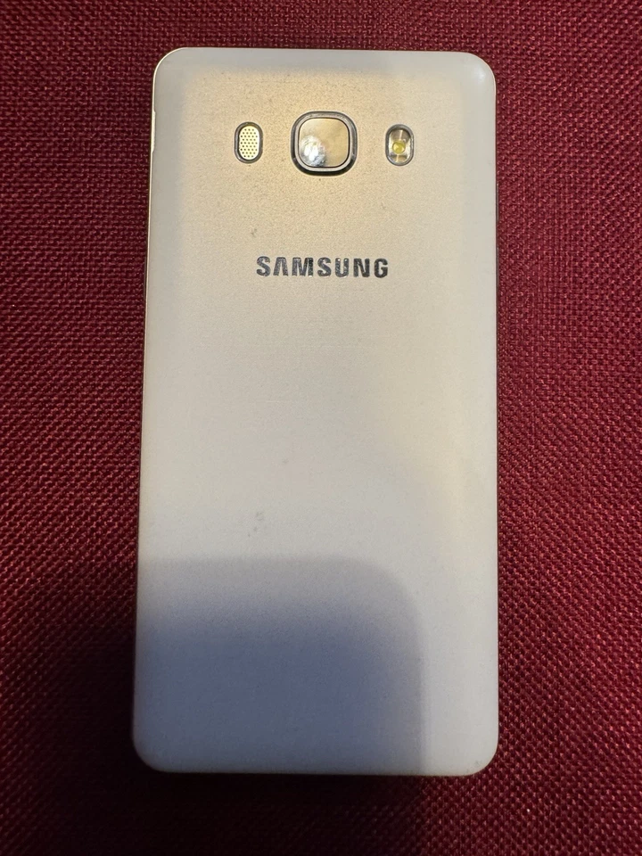 Samsung Galaxy J5 (2016) 16GB Bianco Funzionante - Immagine 2 di 3