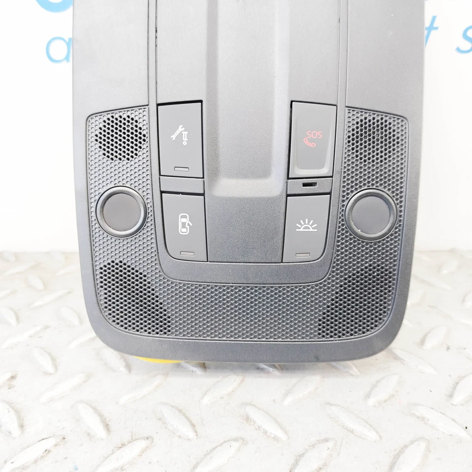 AUDI A1 SPORTBACK 2024 TECHO DELANTERO LECTURA LUZ CORTESÍA 81A947135CH Foto 2 de 4