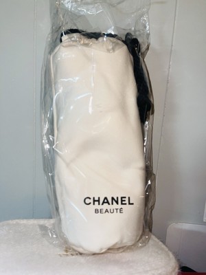 CHANEL Beauty Logo Blanket | eBay