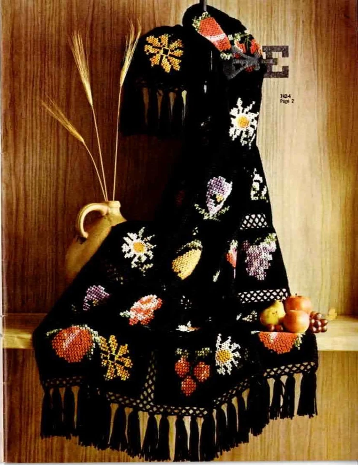 Afghans Columbia Minerva Afghan Pattern Book Crochet Knit 1975 Vintage - Image 3 of 4