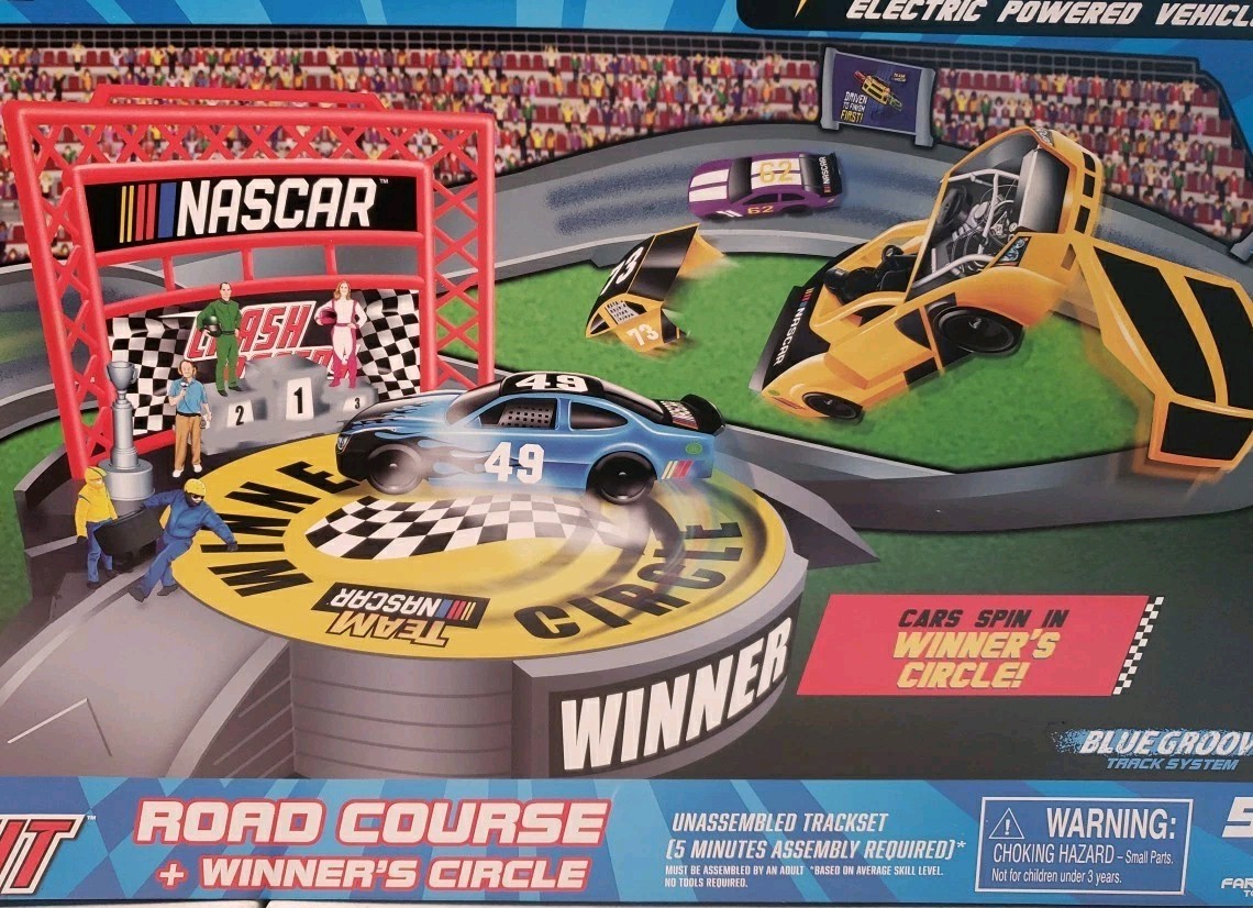 ナスカークラッシュサーキット NASCAR CRUSHCIRCUIT Amazon.com