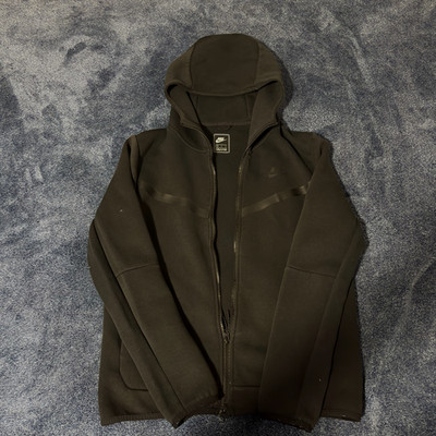 Nike Tech Hoodie Black   Size Medium   Modern Style