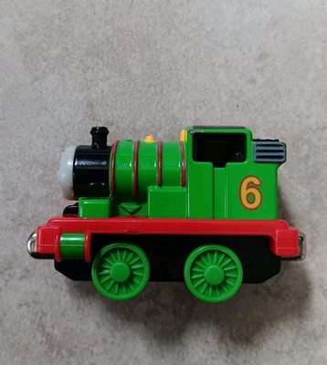 Thomas The Train & Friends 2002  PERCY Take-n-Play-Along Metal Diecast