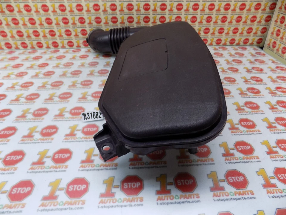 2010-2012 SUBARU LEGACY 2.5L AIR INTAKE DUCT TUBE 14456AA37A OEM - Изображение 2 из 4