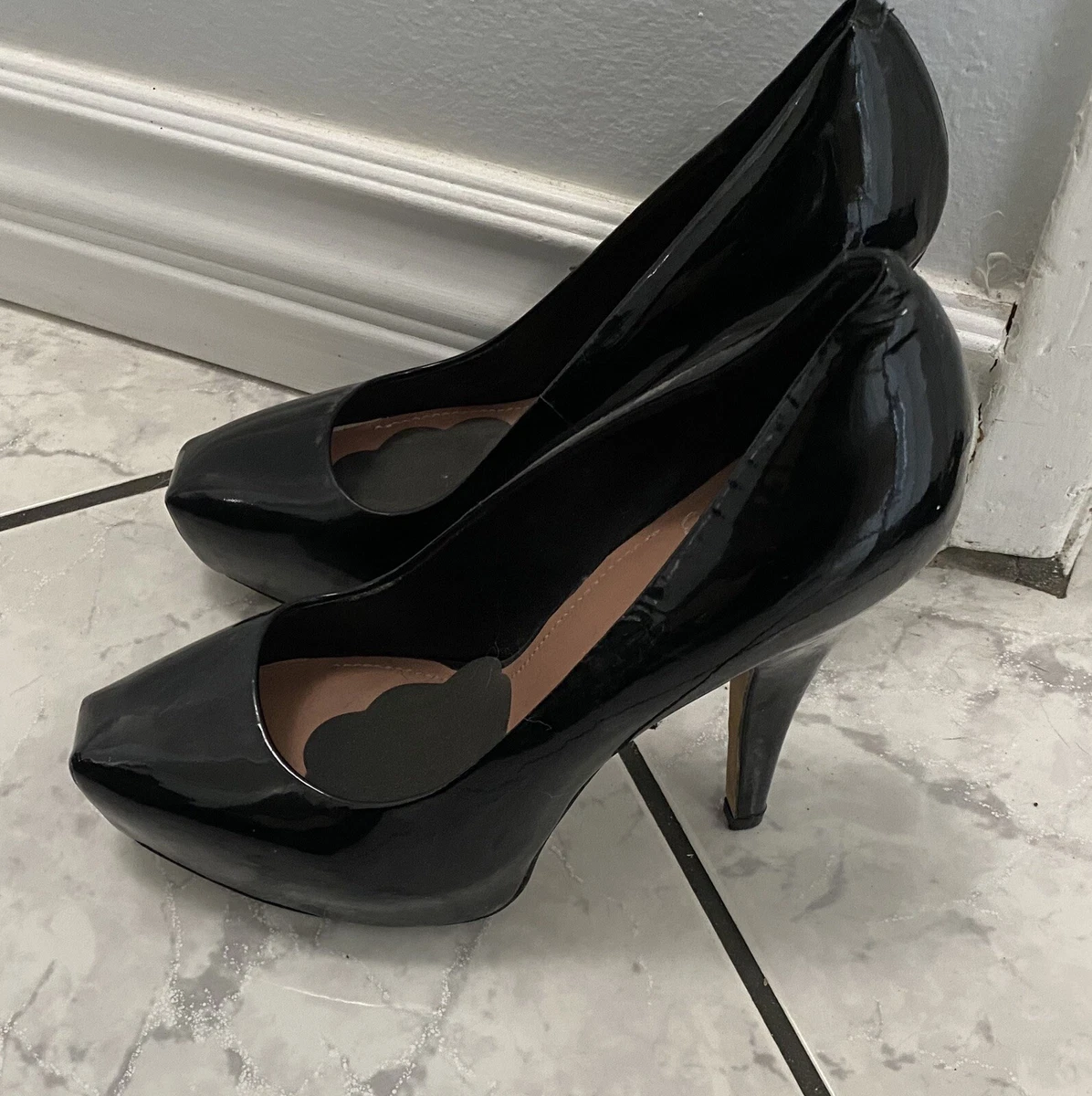 Vince camuto platform pumps 2025