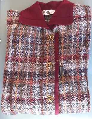 Strickjacke aus Woll-Alpaka-Mischung mit Kragen. Raffael
