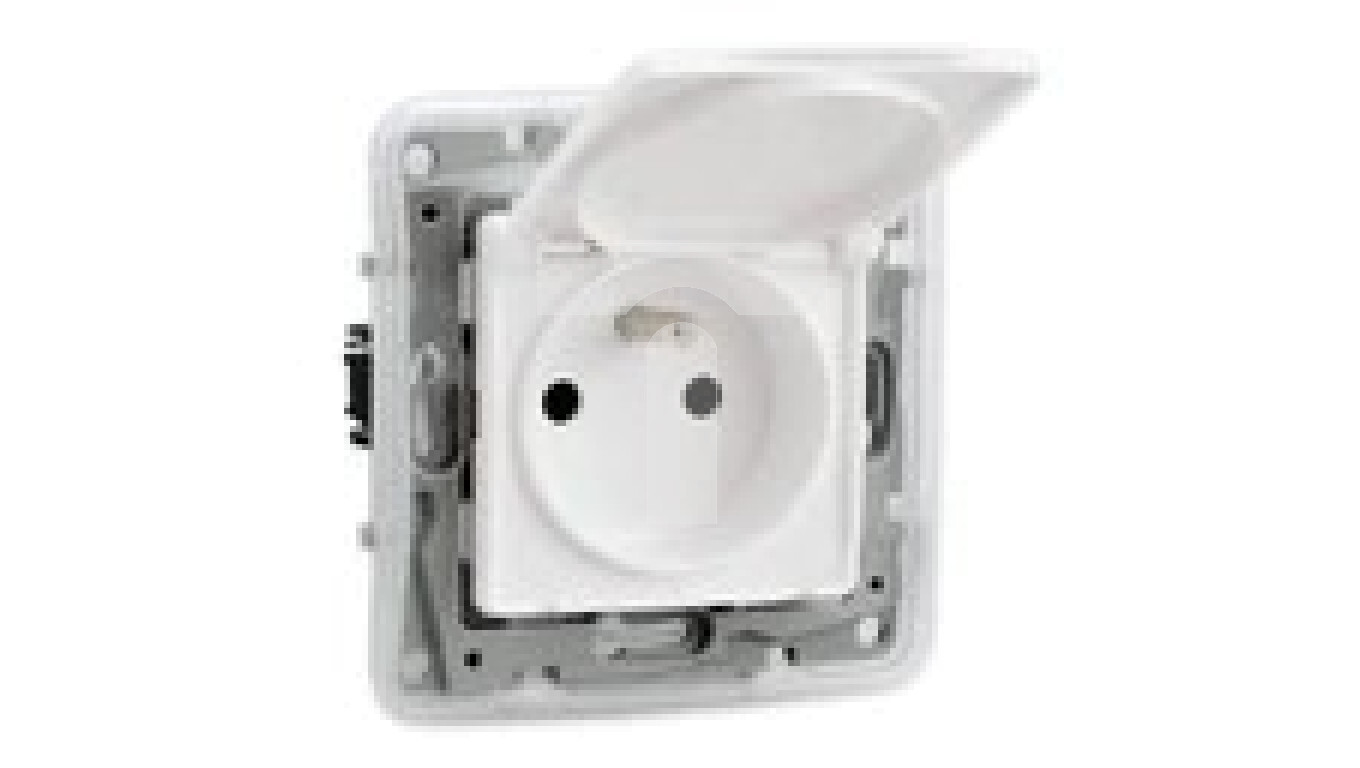 Niloe IP44 hermetic socket with shutters, white 764537 /T2UK
