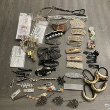 Lot Of Mixed Hair Accessories Clips,barrettes,etc