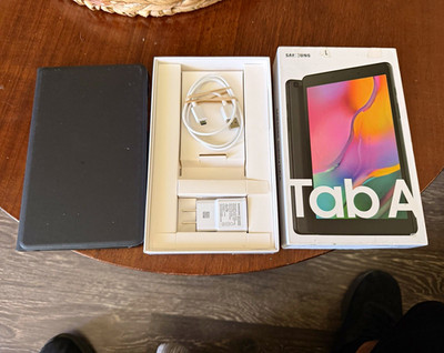 Samsung Galaxy Tab A 8in 32GB Wi-Fi Black w/ Box and bundle 