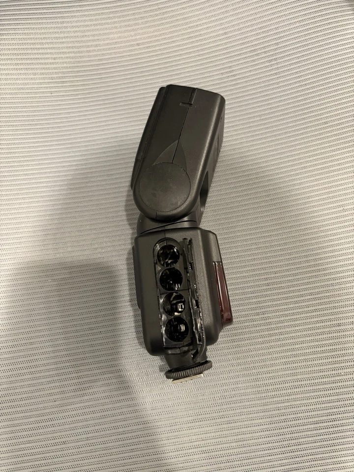 Bolt VX-760C Wireless TTL Flash for Canon Cameras With Zoom, Tilt & Rotate, USED - Image 3 of 4