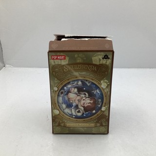 Pop Mart Skullpanda Everyday Wonderland The Obedient Figurine (X) S#537