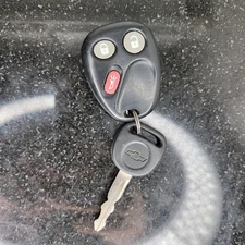 USED OEM GM 15008008 Keyless Remote Fob Transmitter MYT3X6898B - Needs Battery 