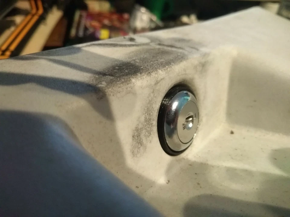 Sinclair C5 Replacement Boot Lock Kit - Image 2 of 4