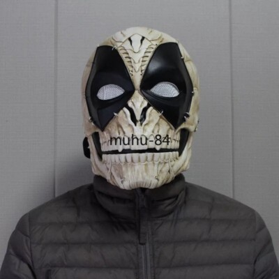 Deadpool Bruce Wayne Batman Cosplay Mask Headgear Halloween Performance Prop