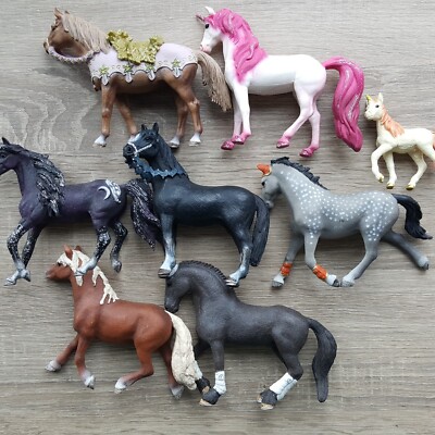 Schleich Figur Auswahl Pferde Hengst Einhorn Fohlen Omalia und weitere
