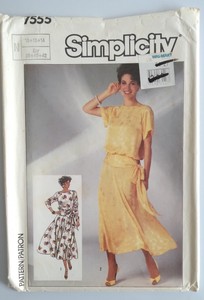 SIMPLICITY #7555 MISS SIZES 10-12-14 DRESS with Sleeve variations PATTERN UNCUT