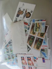 Mint NH United States Discount Postage With Face Value of $100.00 under 60 %