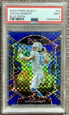 2020 Panini Select Justin Herbert Blue Prizm /175 Rookie PSA 9