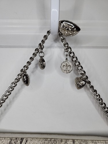 KATHY VAN ZEELAND Faux Snake Clutch Purse with Ornate Charm Strap NEW Gry Silver - Picture 7 of 14