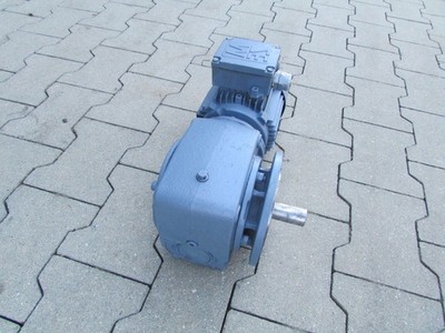 SEW-EURODRIVE Getriebemotor SF40DT71C-4TF 1 Stk.