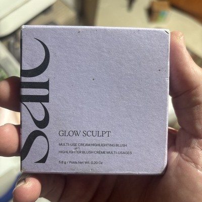 Saie Glow Sculpt Multi-Use Cream Highlighting Blush Color: Peach glow NEW