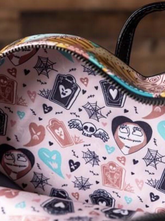 Loungefly The Nightmare Before Christmas Sally Heart Mini Backpack EXCLUSIVE HTF Loungefly The Nightmare Before Christmas Sally Heart Mini  main image 4