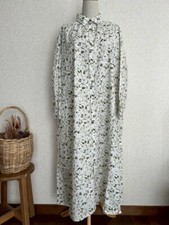 Vestido Largo de Algodón Antigüedades ICHI / ICHI Cuello Estampado Floral Excelente Estado