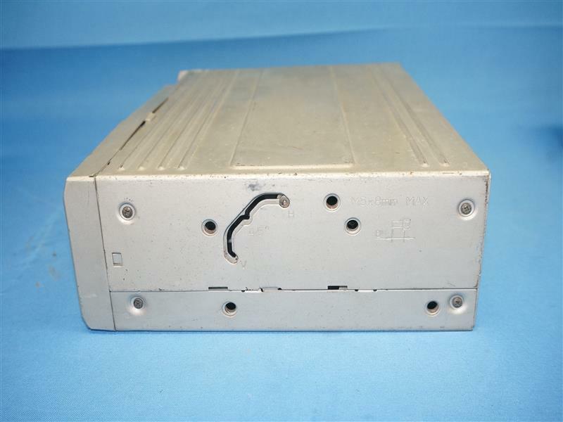 Clarion DCZ625 CAA-397 6-Disc CD Changer w/ Missing Cover | eBay