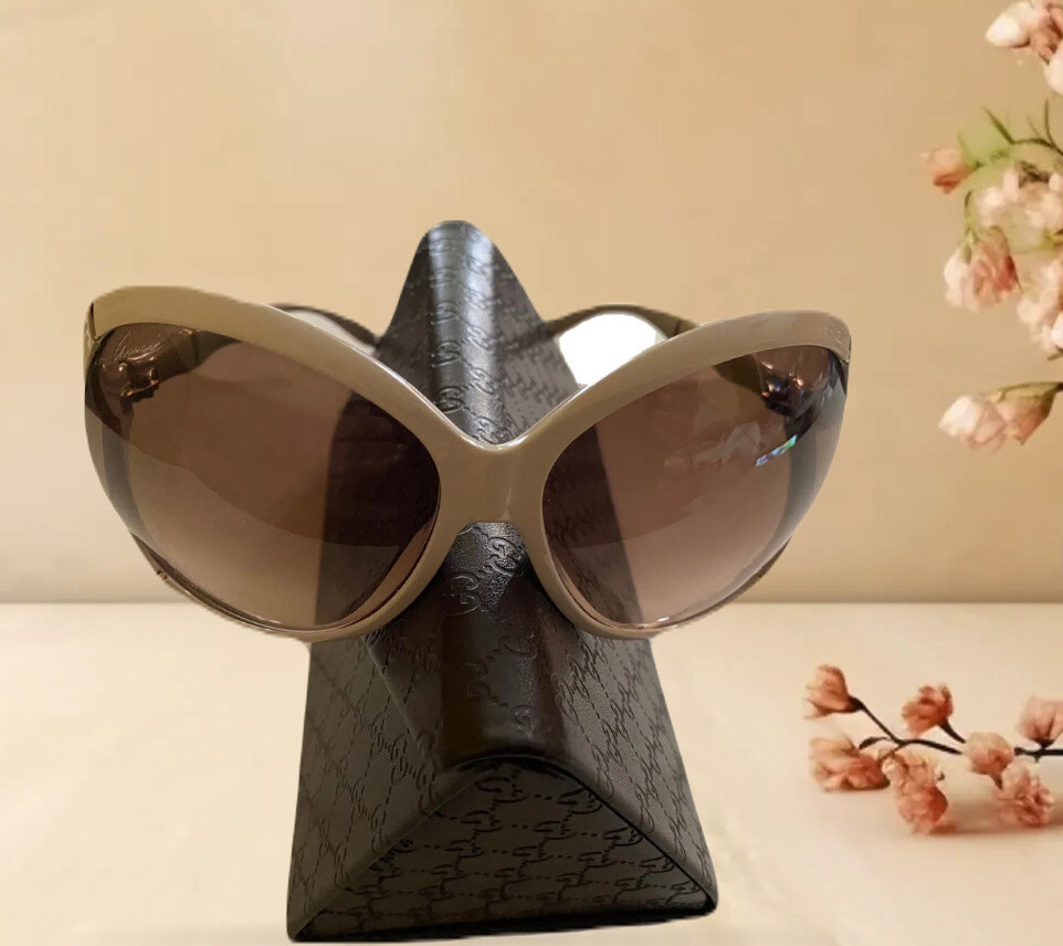 GUCCI Cream/Gold Bamboo Effect Oversized Sunglasses Pre 