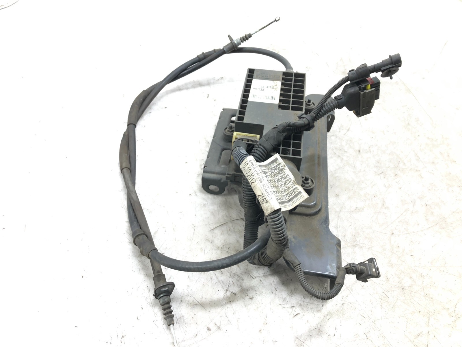 2014-2017 MASERATI GHIBLI SQ4 ELECTRONIC PARKING BRAKE ACTUATOR W/ CABLE OEM.