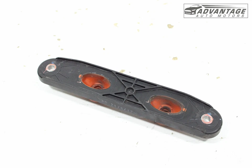 VOLKSWAGEN PASSAT 2012-2022 TUBO DE ESCAPE DELANTERO MONTAJE SOPORTE OEM Foto 4 de 4