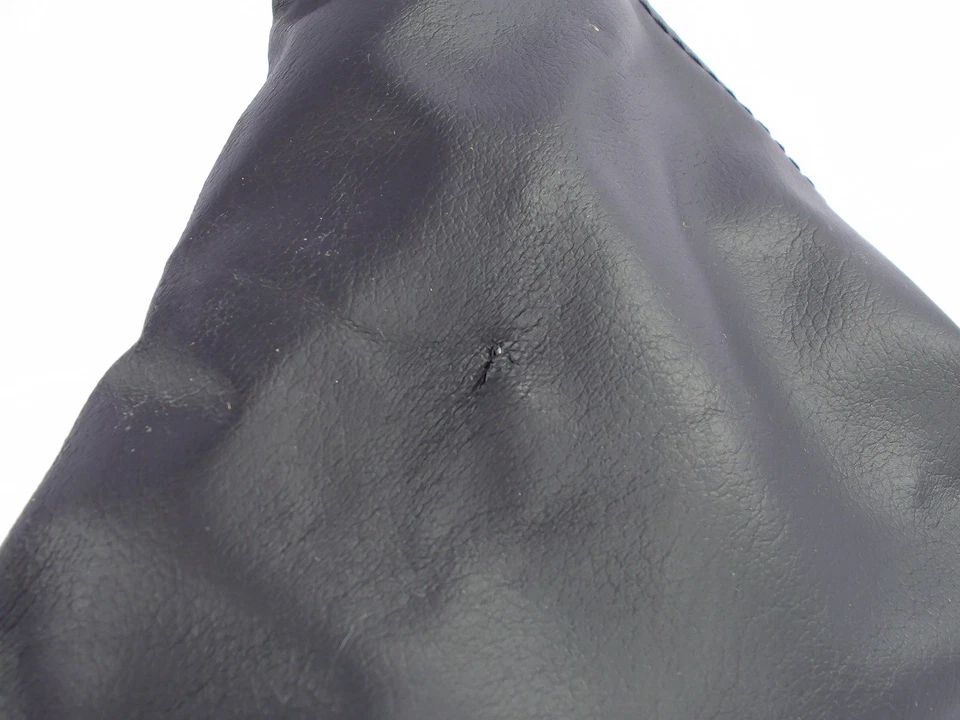 Cubierta de moldura de manija de freno de estacionamiento de emergencia Subaru Forester 2014-2018 transmisión manual Foto 2 de 4