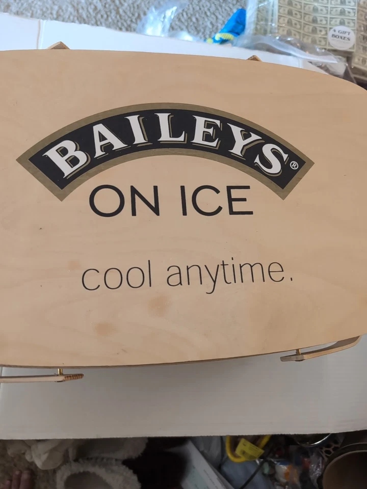 PETERBORO Basket Co The Original Kool Basket insulated picnic basket Baileys - Image 2 of 4