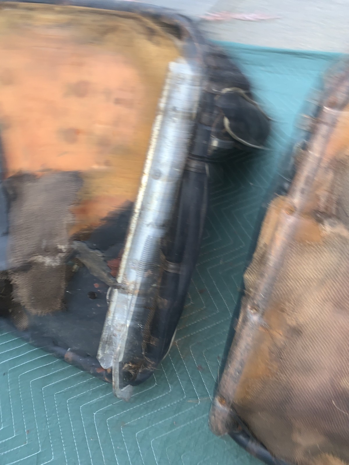 ORIG  MGB GT ROADSTER MGBGT  INTERIOR SEATS PAIR 1965 1966 1967 NOT MGA