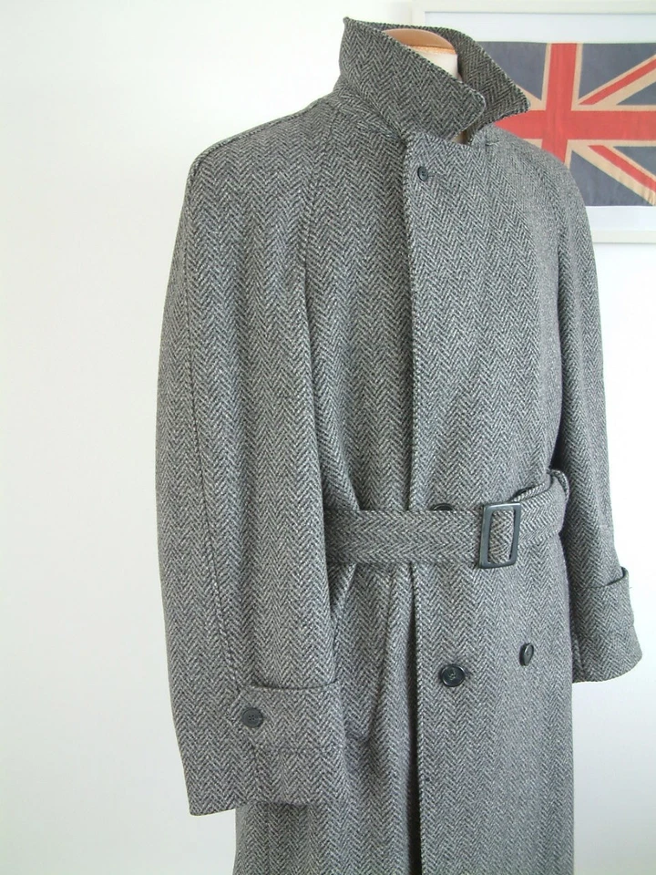 TWEED COAT..38"..BELTED..PURE WOOL..RAGLAN..BALMACAAN..PERMANENT STYLE..PS..WOOL - Image 2 of 4