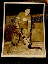 TINY THOMPSON 1938 DETROIT RED WINGS NHL HOCKEY PHOTO TYPE 1 GOALIE AHL OHA WHA