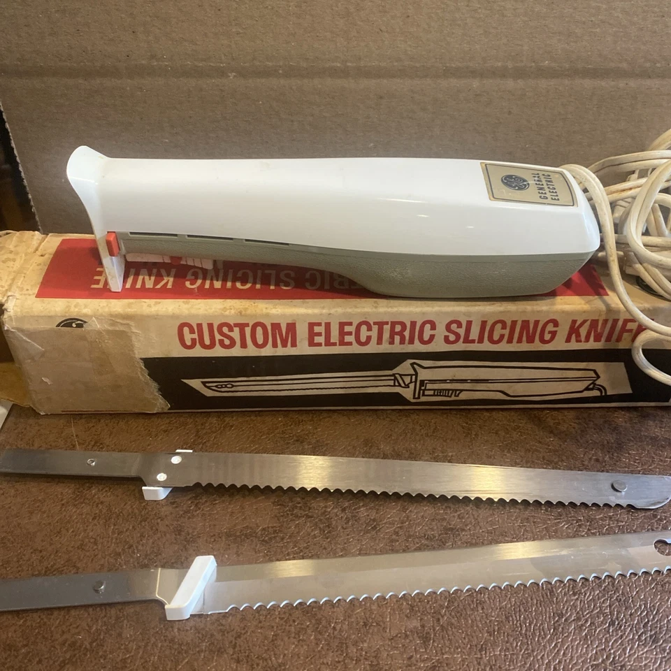 Cuchillo de rebanar eléctrico personalizado de cocina GE General Electric EK15 de colección. unteste Foto 2 de 4