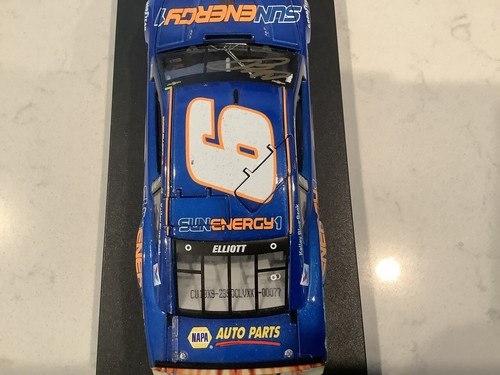 CHASE ELLIOTT AUTOGRAPHED 2018 CHEVY SUN ENERGY WATKINS GLEN 1ST CUP WIN & CARD - Picture 13 of 21