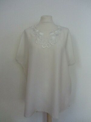 Great blouse by your 6th sense in white in size 42 like new!!!