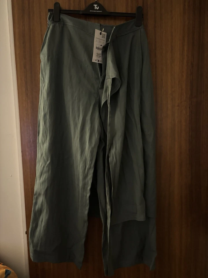 Ladies Size L Zara Khaki Trousers / Panel Bnwt Rrp £59.99 Modern Quirky Style - Image 2 of 4