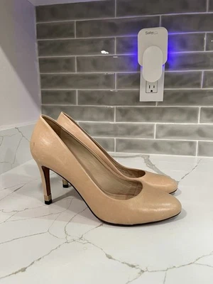 Tory Burch Leather Neutral Pumps Women’s Size 7.5 M Color Neutral / Nude Beige - Image 1 of 4