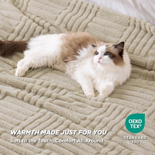 Bedsure Beige Throw Blankets for Couch - Super Soft Blanket for Bed, Cozy - Picture 5 of 8