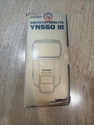 Yongnuo YN560 III Flash Speedlite